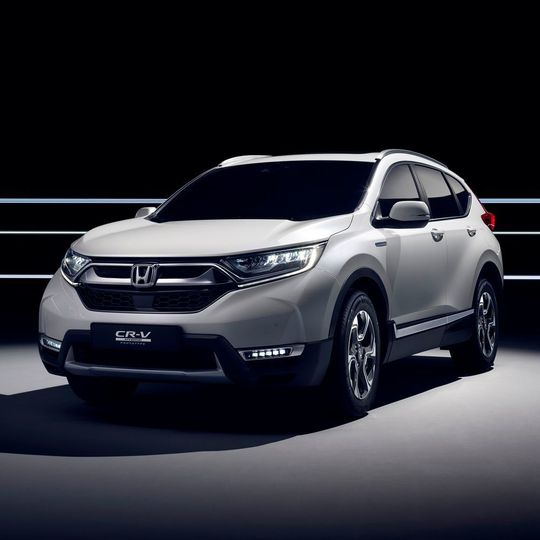 Der neue Honda CR-V dürfte sich nur marginal vom CR-V Prototype unterscheiden, der auf der IAA 2017 enthüllt wurde. Der neue Honda CR-V dürfte sich nur marginal vom CR-V Prototype unterscheiden, der auf der IAA 2017 enthüllt wurde.