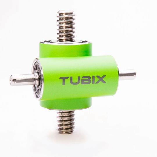 Die Tubix Spindelhubgetriebe wurden in der Disziplin Product / Industry mit dem IF Design Award ausgezeichnet. Die Tubix Spindelhubgetriebe wurden in der Disziplin Product / Industry mit dem IF Design Award ausgezeichnet.