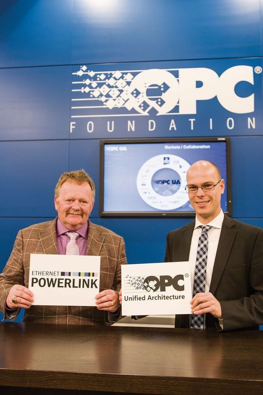 v.l. Thomas Burke, Vorsitzender der OPC Foundation, und Stefan Schönegger, Geschäftsführer der EPSG, hatten 2015 die Arbeit an der Companion Specification bekannt gegeben, die nun veröffentlicht wurde. v.l. Thomas Burke, Vorsitzender der OPC Foundation, und Stefan Schönegger, Geschäftsführer der EPSG, hatten 2015 die Arbeit an der Companion Specification bekannt gegeben, die nun veröffentlicht wurde.