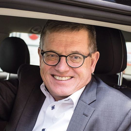 Nexteer Automotive bestellt Rüdiger Hiemenz als neuen Executive Director Engineering Europe & South America. Nexteer Automotive bestellt Rüdiger Hiemenz als neuen Executive Director Engineering Europe & South America.