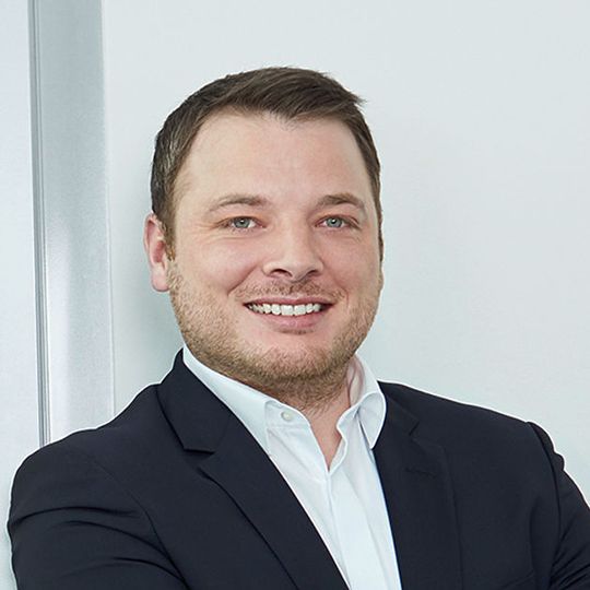 Rolf Mack, 33 hat die Leitung des Bereichs Diagnostics & Services bei Continental übernommen. Er besitzt vielfältige Erfahrung in den Themen Konnektivität und Digitalisierung. Rolf Mack, 33 hat die Leitung des Bereichs Diagnostics & Services bei Continental übernommen. Er besitzt vielfältige Erfahrung in den Themen Konnektivität und Digitalisierung.