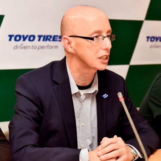 Mike Rignall, Marketing Manager Europe bei Toyo: „Die Kaufentscheidung fällt am Tresen.“ Mike Rignall, Marketing Manager Europe bei Toyo: „Die Kaufentscheidung fällt am Tresen.“