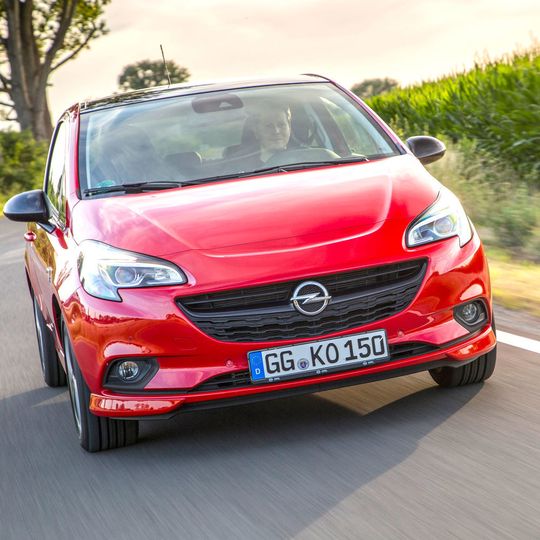 Aufsteiger des Monats: Der Opel Corsa war im Februar der meistverkaufte Kleinwagen und löste an der Segmentspitze den VW Polo ab. Aufsteiger des Monats: Der Opel Corsa war im Februar der meistverkaufte Kleinwagen und löste an der Segmentspitze den VW Polo ab.