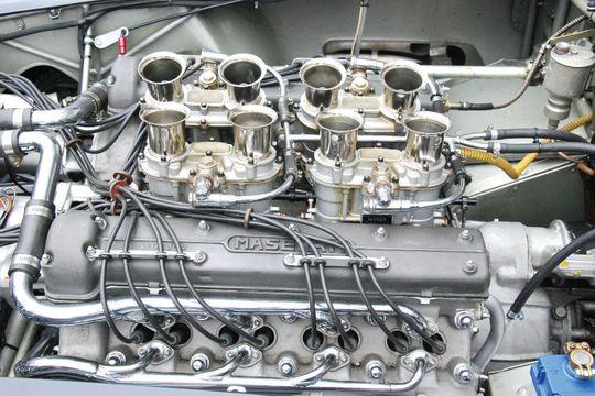 Egal ob neu oder alt: Mithilfe moderner Technik wie einem digitalen Speicheroszilloskop lassen sich auch Gemischaufbereitung und Zündung klassischer Motoren prüfen und einstellen. Und selbst mechanische Schwächen und Defekte können moderne „Oszis“, z. B. mithilfe von Drucksonden, entlarven. Egal ob neu oder alt: Mithilfe moderner Technik wie einem digitalen Speicheroszilloskop lassen sich auch Gemischaufbereitung und Zündung klassischer Motoren prüfen und einstellen. Und selbst mechanische Schwächen und Defekte können moderne „Oszis“, z. B. mithilfe von Drucksonden, entlarven.