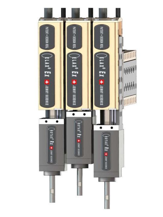 ROTAX® disposé côte à côte avec une distance minimale de 30mm. ROTAX® disposé côte à côte avec une distance minimale de 30mm.