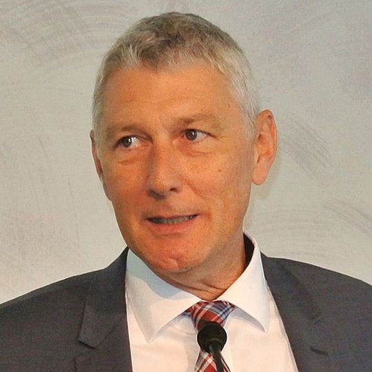Rüdiger Semper, Geschäftsführer der Weiterbildungsakademie TAK, legt einen Fokus auf Old- und Youngtimer-Kompetenzen. Rüdiger Semper, Geschäftsführer der Weiterbildungsakademie TAK, legt einen Fokus auf Old- und Youngtimer-Kompetenzen.