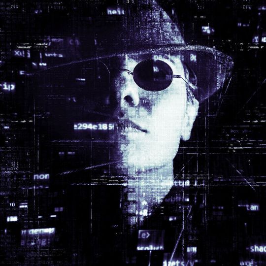 Nicht jeder Hacker ist gleichzeitig auch ein Cyberkrimineller, der Angriffe zum persönlichen Gewinn ausnutzt. Vielen geht es tatsächlich um die Verbesserung der IT-Sicherheit. Nicht jeder Hacker ist gleichzeitig auch ein Cyberkrimineller, der Angriffe zum persönlichen Gewinn ausnutzt. Vielen geht es tatsächlich um die Verbesserung der IT-Sicherheit.