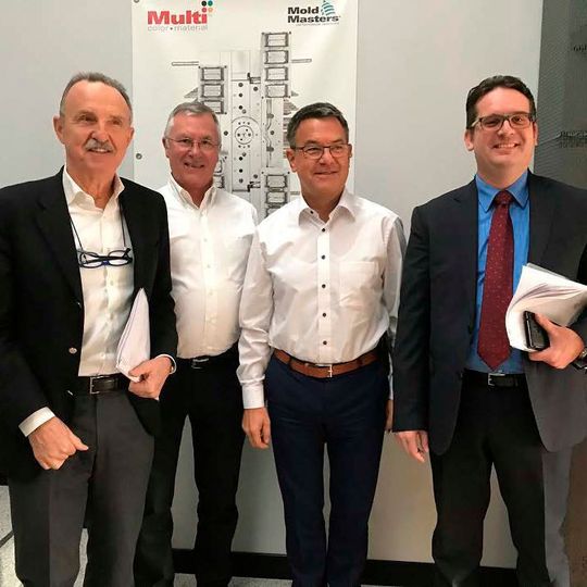 L-R: Walter Carraro, President Commerciale-Isola, Philippe Bourg, Mold-Masters Director Business Development Europe, Hans Hagelstein, Mold-Masters President Emea+I, Stefano Degra, Milacron Italy Finance Director. L-R: Walter Carraro, President Commerciale-Isola, Philippe Bourg, Mold-Masters Director Business Development Europe, Hans Hagelstein, Mold-Masters President Emea+I, Stefano Degra, Milacron Italy Finance Director.