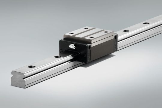 Die Linearführungen der NH-Serie von NSK bieten eine hohe Lebensdauer – auch und gerade bei dynamischen Beanspruchungen sowie bei Stoß- und Schockbelastungen. Die Linearführungen der NH-Serie von NSK bieten eine hohe Lebensdauer – auch und gerade bei dynamischen Beanspruchungen sowie bei Stoß- und Schockbelastungen.