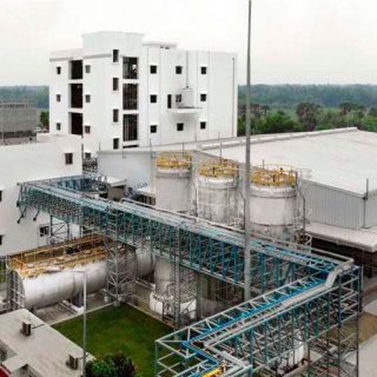 Wacker Metroark Chemicals is expanding its existing silicone production at its Amtala site near Kolkata with a new hydrosilylation plant for manufacturing functional silicone fluids. Wacker Metroark Chemicals is expanding its existing silicone production at its Amtala site near Kolkata with a new hydrosilylation plant for manufacturing functional silicone fluids.