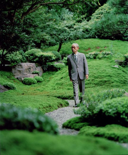 Der Gründer Konisuke Matsushita gründete vor einhundert Jahren in einem kleinen Dorf in Japan Panasonic. Der Gründer Konisuke Matsushita gründete vor einhundert Jahren in einem kleinen Dorf in Japan Panasonic.