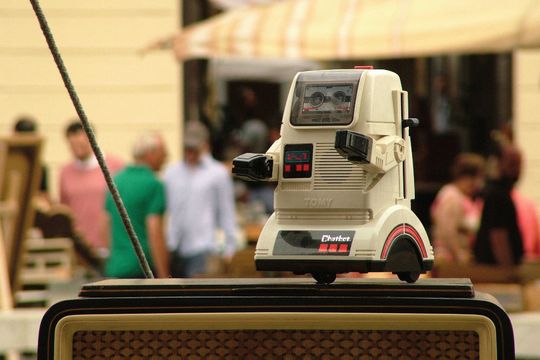 Viel gelernt: Seit dem Chatbot von Tomy hat sich die Technik im Netz rasant entwickelt. Viel gelernt: Seit dem Chatbot von Tomy hat sich die Technik im Netz rasant entwickelt.