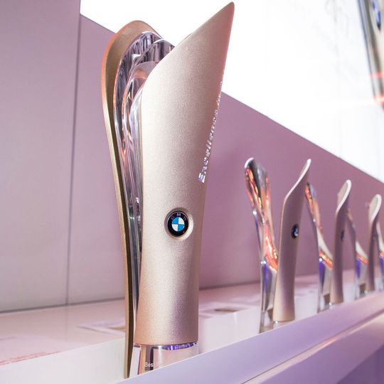 BMW hat 41 Partnern den „Excellence in Sales Award“ verliehen.