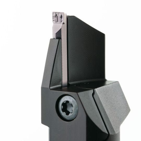 Thanks to the extension of the range, Horn's 25A system supports deeper axial grooves. Thanks to the extension of the range, Horn's 25A system supports deeper axial grooves.