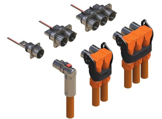 Ladesteckverbinder im
Automobil: Der Entwickler hat ob des zahlreichen Angebots oft die Qual der Wahl. Im Bild sind die Varianten der Serie Powerlock von Amphenol zu sehen. Ladesteckverbinder im
Automobil: Der Entwickler hat ob des zahlreichen Angebots oft die Qual der Wahl. Im Bild sind die Varianten der Serie Powerlock von Amphenol zu sehen.
