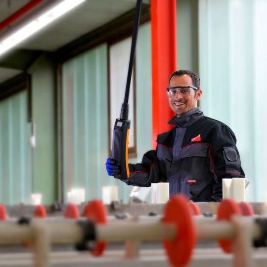 Anlage bei Jentner zur Chrom-III-Passivierung von Aluminium. Anlage bei Jentner zur Chrom-III-Passivierung von Aluminium.