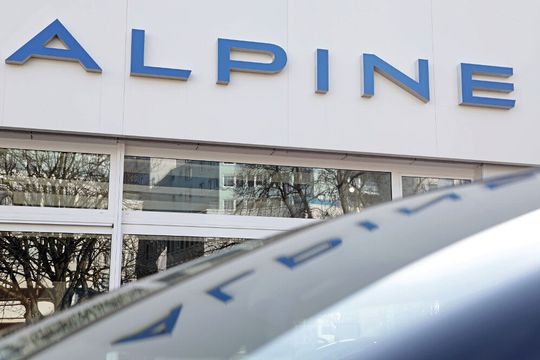 Willkommen zurück: Alpine hat die ersten Center eröffnet. Willkommen zurück: Alpine hat die ersten Center eröffnet.