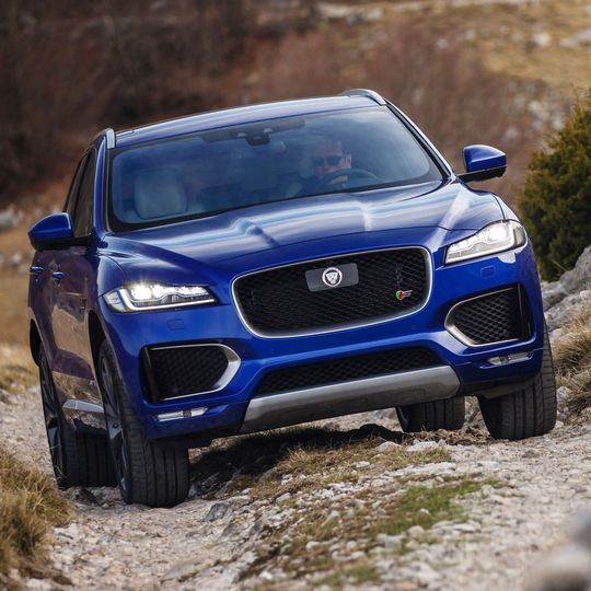 Jaguar F-Pace