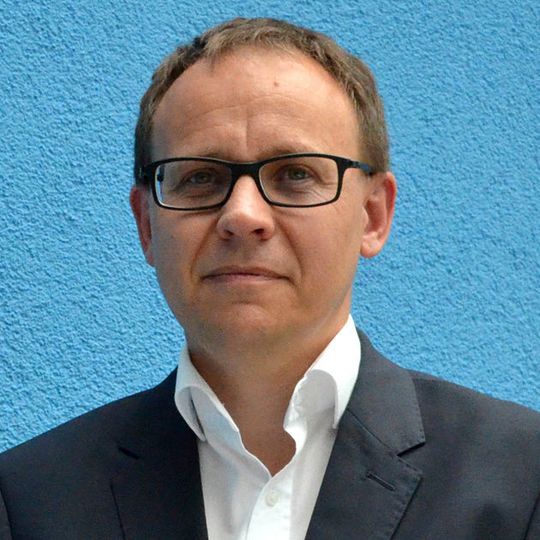Jens Gehle, 48, leitet seit Anfang des Jahres die Produktion des Batteriewerks von Johnson Controls Power Solutions am Standort Hannover. Jens Gehle, 48, leitet seit Anfang des Jahres die Produktion des Batteriewerks von Johnson Controls Power Solutions am Standort Hannover.