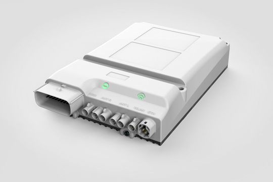 Das neue Mobile Communication Gateway: Liebherr verspricht hohe Speicher- und Rechenkapazität, auch für sicherheitsrelevante Anwendungen. Das neue Mobile Communication Gateway: Liebherr verspricht hohe Speicher- und Rechenkapazität, auch für sicherheitsrelevante Anwendungen.