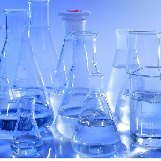 RUB-Forscher suchen nach robusten und günstigen Katalysatoren für die Wasserstoffherstellung RUB-Forscher suchen nach robusten und günstigen Katalysatoren für die Wasserstoffherstellung