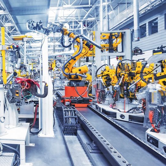 Bild 1: Eine nach Industrie-4.0-Gesichtspunkten arbeitende Fertigung benötigt auch ein leistungsfähiges Produktionsmanagement. Bild 1: Eine nach Industrie-4.0-Gesichtspunkten arbeitende Fertigung benötigt auch ein leistungsfähiges Produktionsmanagement.