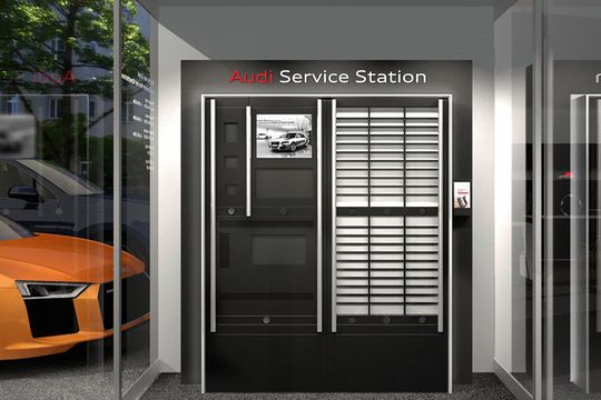 Ein Traum für Schlüsselwerfer: Die Audi-Service-Station wickelt die komplette Fahrzeugab- und -rückgabe ab, einschließlich Bezahlung.