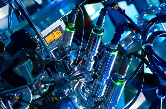 Das Itherm Trustsense von Endress+Hauser kommt mit automatischer in situ Kalibrierfunktion im Prozess.