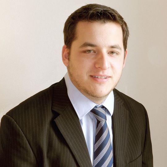 „Risikoanalysen, regelmäßige Design-Reviews, ein nachhaltiges Projektmanagement und die enge Abstimmung mit dem Kunden und der Produktion haben es uns ermöglicht, Probleme und Risiken im Projekt früh zu erkennen und schon vorab zu eliminieren“, sagt Jonathan Spies, Project Engineering, Business Unit Cable Carrier Systems, Tsubaki Kabelschlepp GmbH.