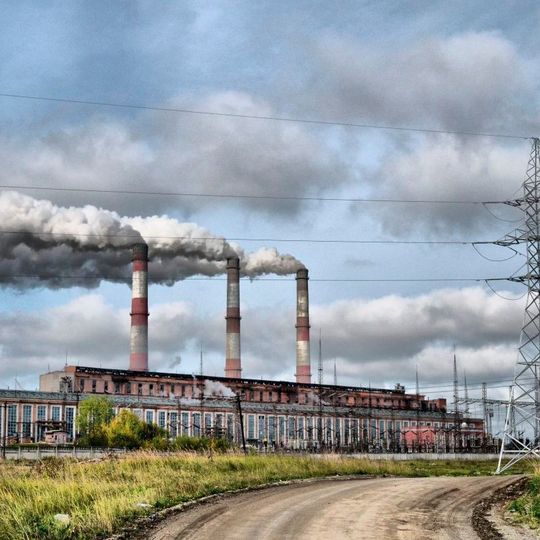 Mit einer neuen Syntheseroute soll CO2 in Alkohol für die chemische Industrie umgewandelt werden. Mit einer neuen Syntheseroute soll CO2 in Alkohol für die chemische Industrie umgewandelt werden.