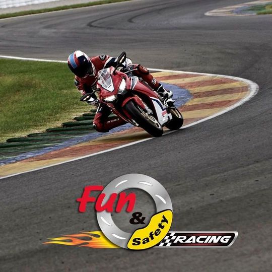 Am 8. Mai fällt der Startschuss zum Honda „Fun & Safety Racing“ in Kooperation mit dem Fahrsicherheitszentrum Sachsenring. Am 8. Mai fällt der Startschuss zum Honda „Fun & Safety Racing“ in Kooperation mit dem Fahrsicherheitszentrum Sachsenring.