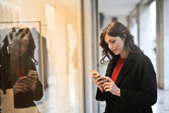 Immer und überall erreichbar – 46 Prozent der Deutschen sind laut einer aktuellen Studie „always on“. Immer und überall erreichbar – 46 Prozent der Deutschen sind laut einer aktuellen Studie „always on“.