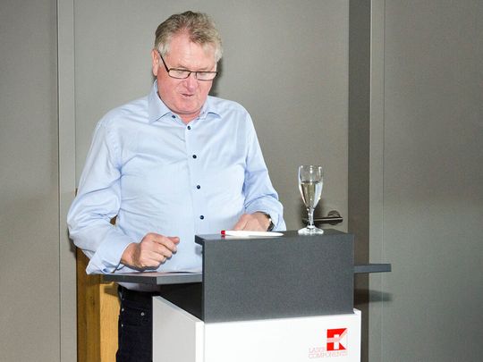 Der Generationswechsel bei Laser Components ist abgeschlossen: Firmengründer Günter Paul geht im Alter von 72 Jahren in den Ruhestand. Der Generationswechsel bei Laser Components ist abgeschlossen: Firmengründer Günter Paul geht im Alter von 72 Jahren in den Ruhestand.