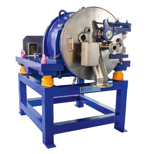 Auf der ACHEMA 2018 präsentiert Heinkel mit der H 630 C eine neu entwickelte Horizontalschälzentrifuge in Kompaktausführung für chemische Anwendungen. Auf der ACHEMA 2018 präsentiert Heinkel mit der H 630 C eine neu entwickelte Horizontalschälzentrifuge in Kompaktausführung für chemische Anwendungen.