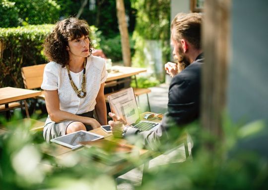 Den richtigen Kreativpartner zu finden, ist oft nicht leicht. Diese fünf Schritte helfen dabei. Den richtigen Kreativpartner zu finden, ist oft nicht leicht. Diese fünf Schritte helfen dabei.