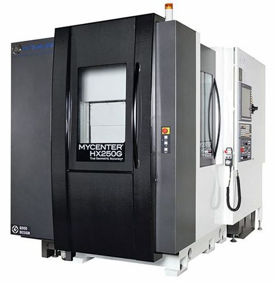 La broche offre une vitesse de 15'000 t/min et entraînement direct, ou au choix 30'000 t/min et moteur-broche.