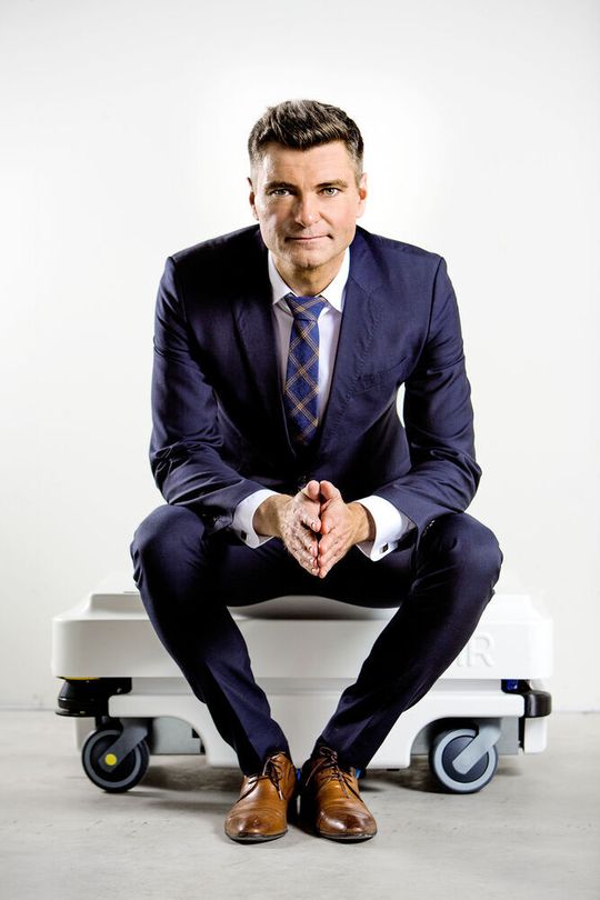 Thomas Visti ist CEO von Mobile Industrial Robots. Thomas Visti ist CEO von Mobile Industrial Robots.