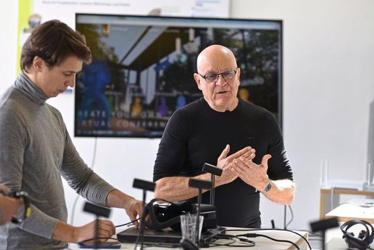 Vater und Sohn, Unternehmer und Compagnion, Macher, Gründer und Visionäre. René (rechts) und Pascal Stiegelmann (links) sind ein Duo, wie man es sich für den deutschen Mittelstand nur wünschen kann. Mit dem Spin-off Realworld One öffnet sich das Labor- und Prozesstechnikunternehmen IKA aber auch anderen Unternehmen eine Tür in die Zukunft virtueller Welten und Kommunikation. Vater und Sohn, Unternehmer und Compagnion, Macher, Gründer und Visionäre. René (rechts) und Pascal Stiegelmann (links) sind ein Duo, wie man es sich für den deutschen Mittelstand nur wünschen kann. Mit dem Spin-off Realworld One öffnet sich das Labor- und Prozesstechnikunternehmen IKA aber auch anderen Unternehmen eine Tür in die Zukunft virtueller Welten und Kommunikation.