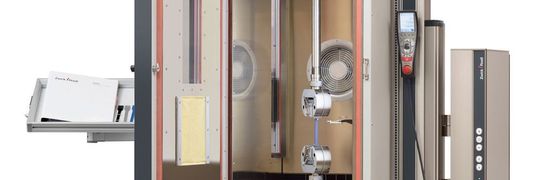 Allround-Line mit integrierter Temperierkammer für Versuche von -70 bis 250 °C. Allround-Line mit integrierter Temperierkammer für Versuche von -70 bis 250 °C.