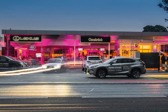 Das neue Lexus-Forum in Osnabrück. Das neue Lexus-Forum in Osnabrück.