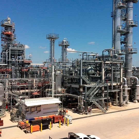 Propanol 2-Anlage am Oxea-Standort in Bay Port. Propanol 2-Anlage am Oxea-Standort in Bay Port.