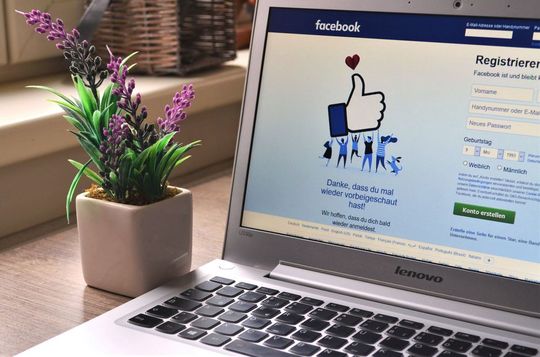 Social Video Marketing mit Hilfe von Live-Videos hat großes Potenzial für Werbetreibende „the next big thing“ zu werden. Social Video Marketing mit Hilfe von Live-Videos hat großes Potenzial für Werbetreibende „the next big thing“ zu werden.