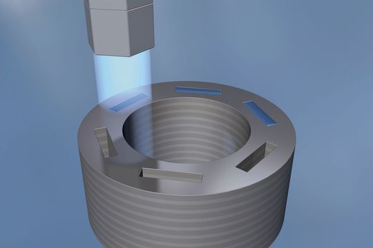 Der lichtfixierbare Klebstoff Delo Dualbond SJ2718 ist für strukturelle Klebungen konzipiert. Der lichtfixierbare Klebstoff Delo Dualbond SJ2718 ist für strukturelle Klebungen konzipiert.
