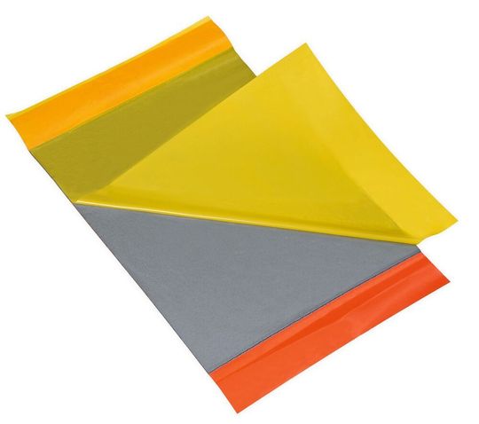 Der neue 3M Scotch-Weld Spleißfilm AF 3074 ist für alle Bereiche des Flugzeuginnenausbaus qualifiziert. Der neue 3M Scotch-Weld Spleißfilm AF 3074 ist für alle Bereiche des Flugzeuginnenausbaus qualifiziert.