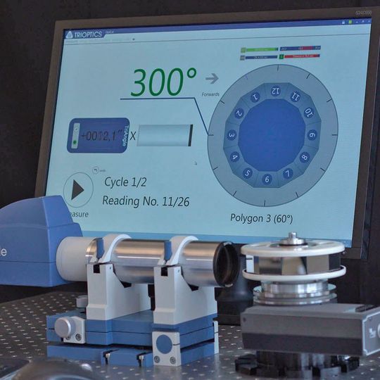 Elektronische Autokollimatoren der Triangle-
Serie eignen sich für Winkelmessungen und Ausrichtungsaufgaben im Labor und der Produktion. Elektronische Autokollimatoren der Triangle-
Serie eignen sich für Winkelmessungen und Ausrichtungsaufgaben im Labor und der Produktion.