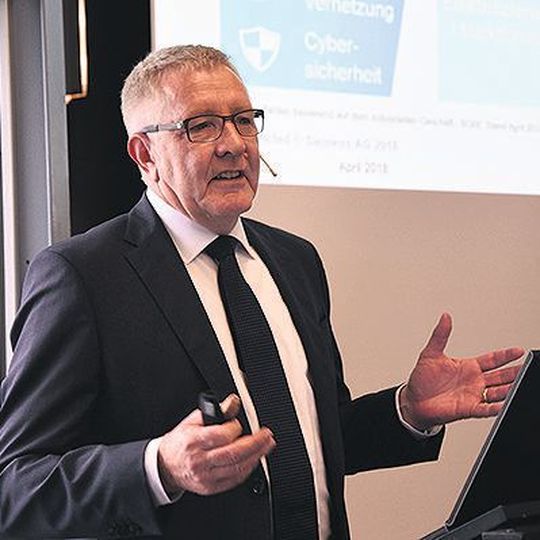 Urban August: „Es wird keinen reinen CAD-Benchmark mehr geben sondern nur noch einen Engineering-Benchmark.“ Urban August: „Es wird keinen reinen CAD-Benchmark mehr geben sondern nur noch einen Engineering-Benchmark.“