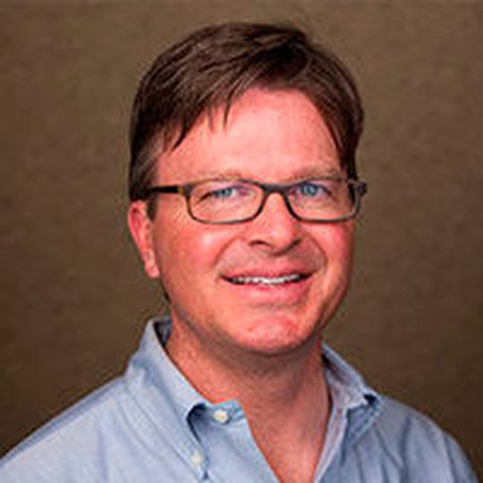 Zemlin ist überzeugt, dass das „ziemlich gute Nachrichten für die Welt von Open Source“ sind und „wir sollten Microsofts cleveren Schritt feiern“. Zemlin ist überzeugt, dass das „ziemlich gute Nachrichten für die Welt von Open Source“ sind und „wir sollten Microsofts cleveren Schritt feiern“.