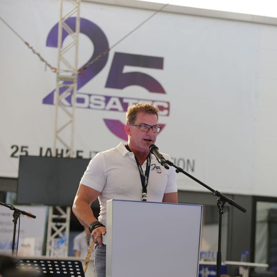 Kosatec-Firmengründer Andreas Sander begrüßte die 750 Gäste. Kosatec-Firmengründer Andreas Sander begrüßte die 750 Gäste.