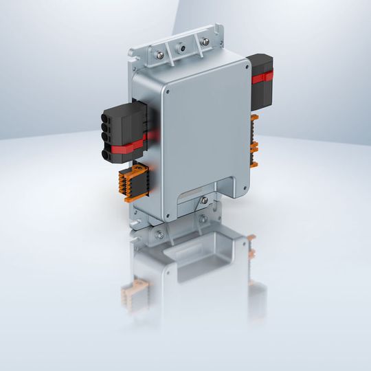 Bild 1: Die in den Motoren der Baureihen ECI 63.xx-K4 und VDC 49.15-K4 integrierte Betriebselektronik gibt es nun auch als externen Regler namens VARIOTRONIC VTD-K4 zum Einsatz mit allen BLDC-Motoren von ebm-papst. Bild 1: Die in den Motoren der Baureihen ECI 63.xx-K4 und VDC 49.15-K4 integrierte Betriebselektronik gibt es nun auch als externen Regler namens VARIOTRONIC VTD-K4 zum Einsatz mit allen BLDC-Motoren von ebm-papst.
