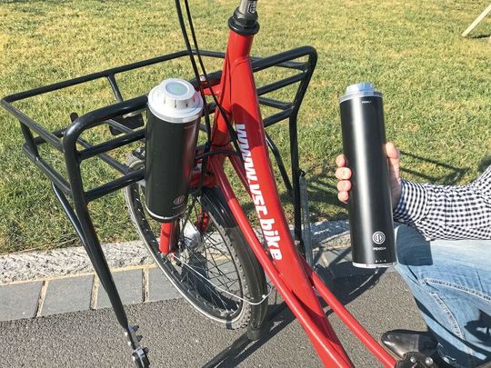 Zum Nachrüsten: Das System „eDrive“ von Pendix besteht aus Akku inclusive Halter, bürstenlosem Tretlager, Ladevorrichtung und Tretkurbel.